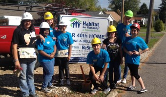 Foreign Exchange Students Volunteer with Habitat for Humanity in Ohio