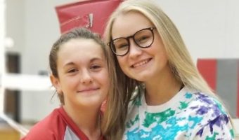 Jess from Germany Poses with Host Sister in Kansas | Academic Year in America (AYA)